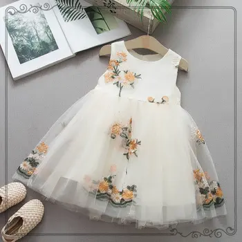 Платье для девочки с милой цветочной вышивкой, платье принцессы для новорожденных, платье для 1-го Дня рождения, праздничное платье для малышей, Рождественское платье