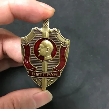 2 шт. Советская эмблема BETEPAH, значок полковника КГБ России, позолоченный военный значок 53 x 32 мм, коллекционная художественная монета